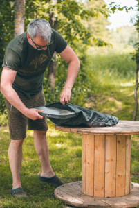 Giants fishing Skládací stolek s taškou Folding Table with Bag