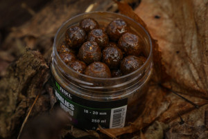 Nikl Boilies v dipu Giga Squid 250g